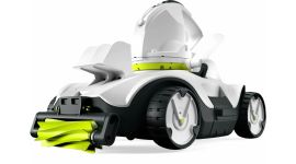 Kokido Manga+ poolroboter